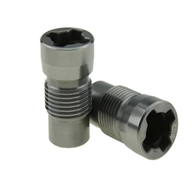 Internal cross nozzle