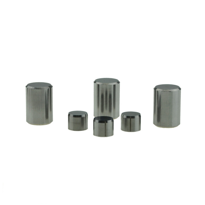 Tungsten carbide teeth